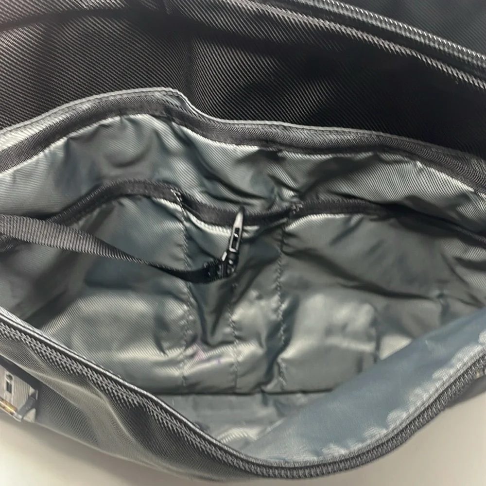 Tumi T-Tech Network Laptop Bag🖤